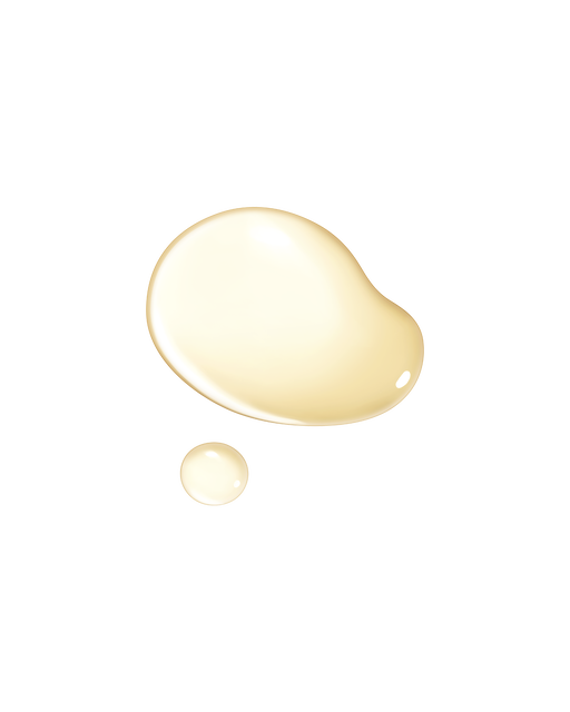 Photo of the lotion’s smooth, translucent texture with a slight viscosity.
