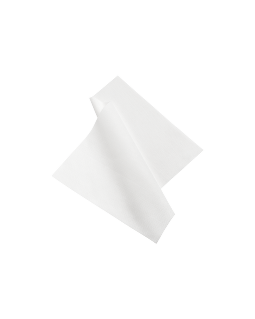 Photo of a pure white cleansing towelette with a soft and smooth texture, giving a clean and gentle impression.